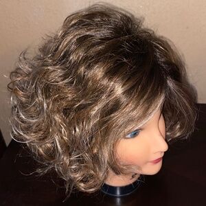 Brown Rooted Blonde Short Curly Wig. Ellen’s changes by Ellen Wille